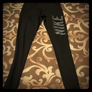 Ankle length black leggings